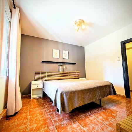 Hostal Jentoft Sevilla Eksteriør billede