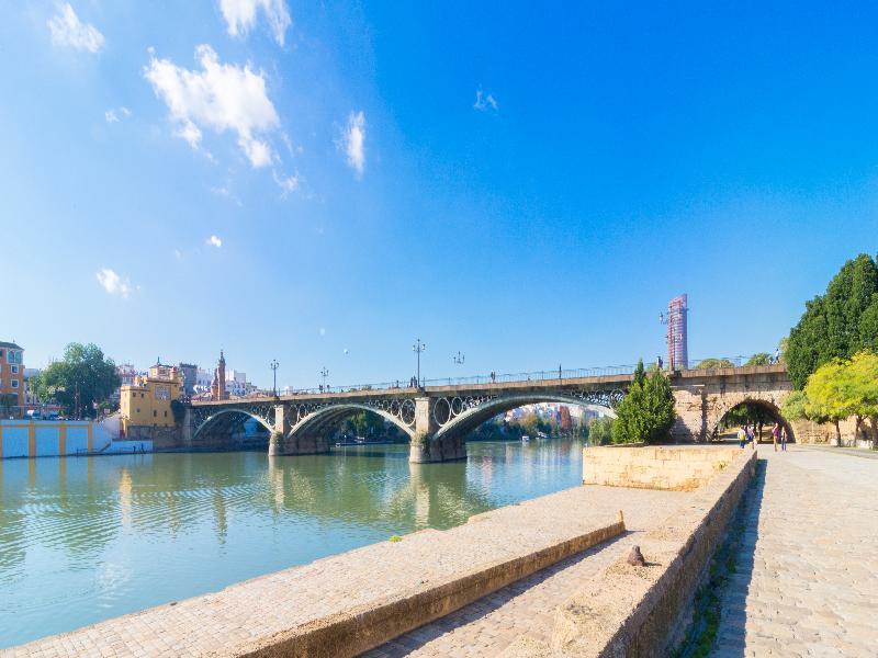 Hostal Jentoft Sevilla Eksteriør billede