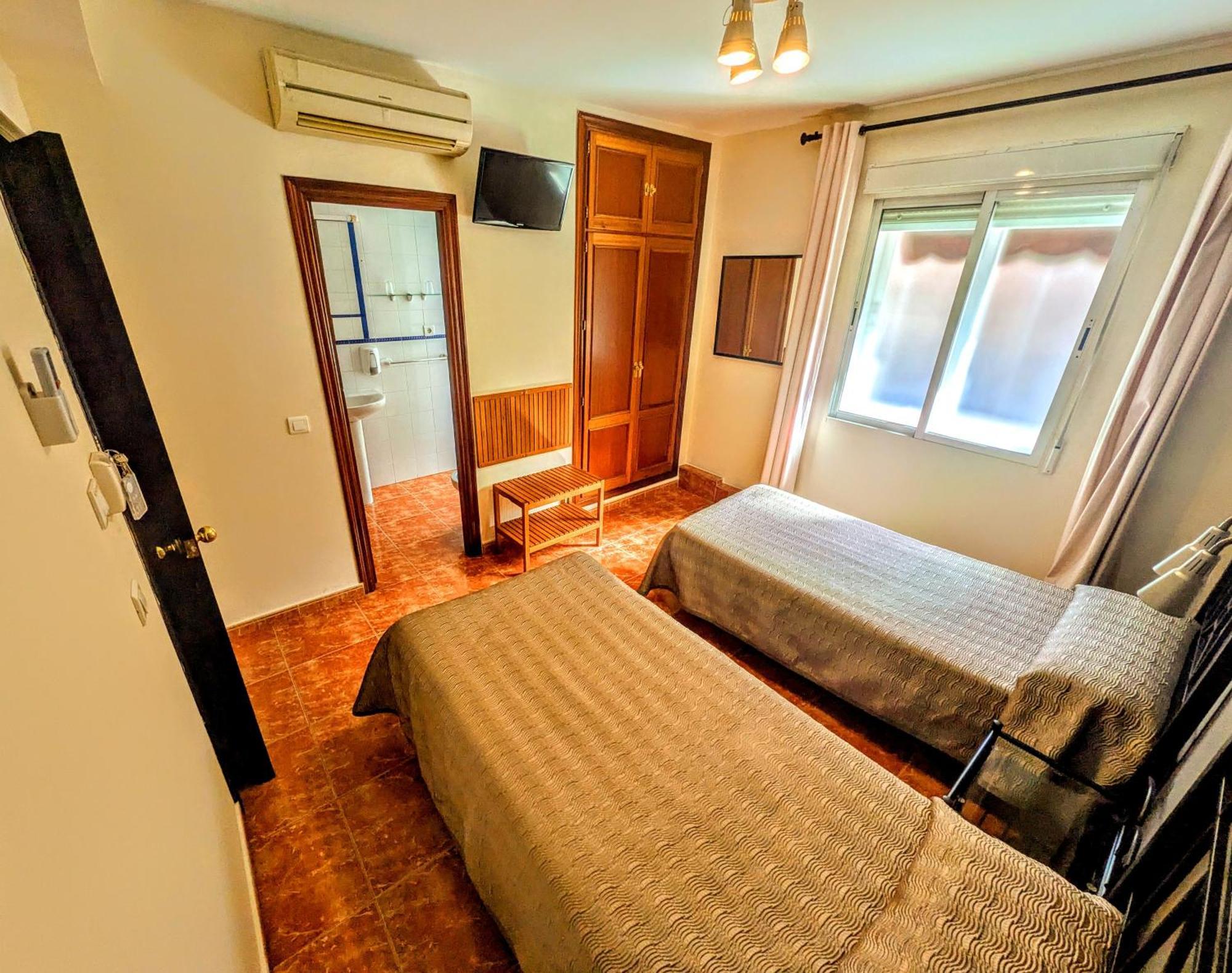 Hostal Jentoft Sevilla Eksteriør billede