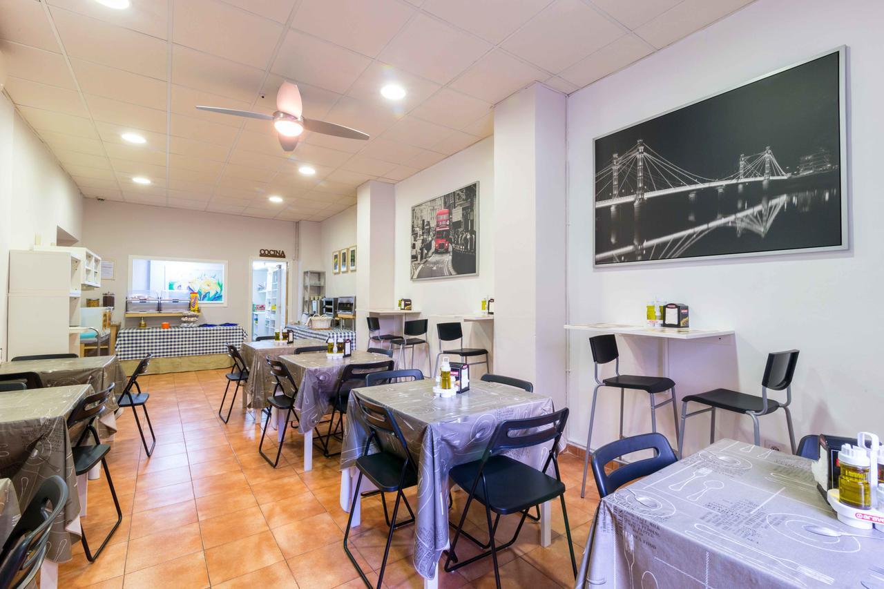 Hostal Jentoft Sevilla Eksteriør billede
