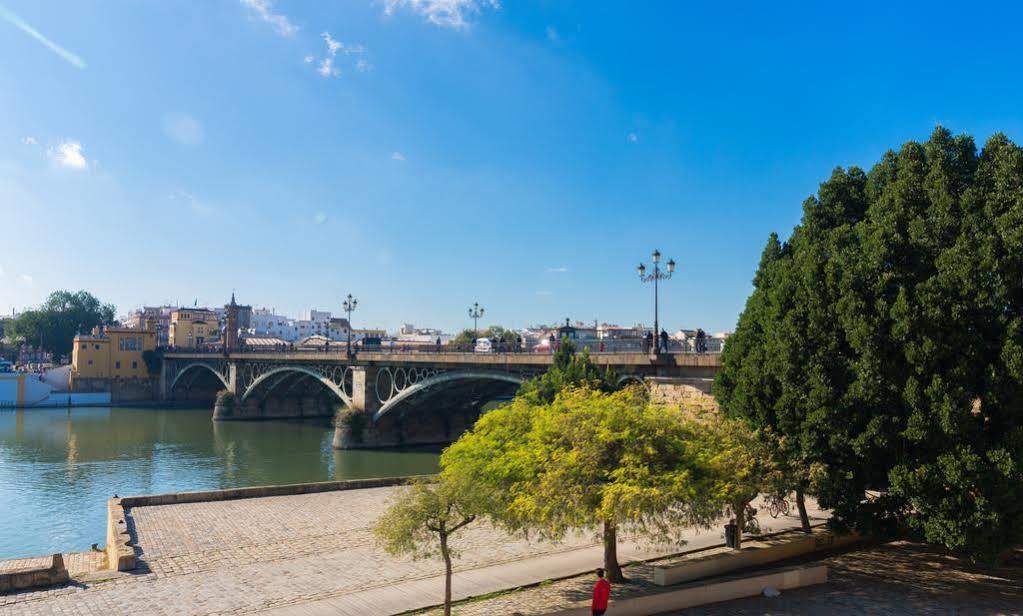 Hostal Jentoft Sevilla Eksteriør billede