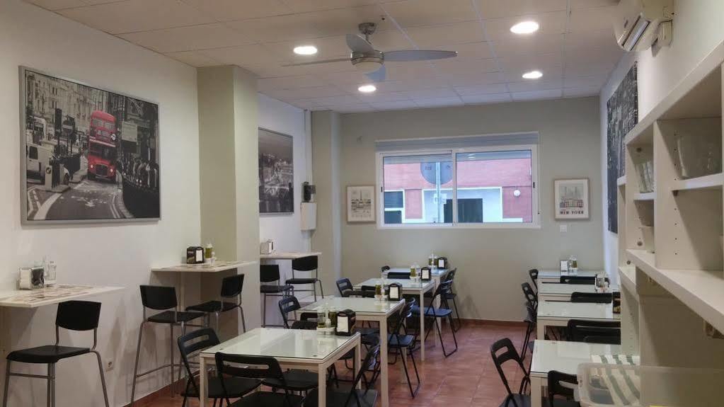 Hostal Jentoft Sevilla Eksteriør billede